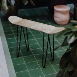 Woodstache Bancs Banc Skate En Bois Noir L81 Cm H47 Cm -Bancs Soldes banc skate en bois noir l81 cm h47 cm 1