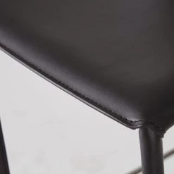 Maisons Du Monde Chaises Et Tabourets De Bar Chaise Pour îlot Central En Synderme Noir H65 -Bancs Soldes chaise pour ilot central en synderme noir h65 1000 6 39 210041 4