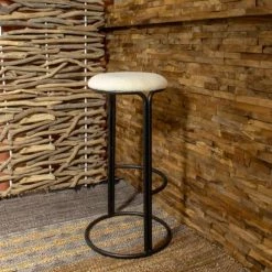 Pirouette Paris Chaises Et Tabourets De Bar Lot De 2 Tabourets De Bar Beige Pied En Métal Noir -Bancs Soldes lot de 2 tabourets de bar beige pied en metal noir 1