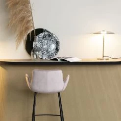 Zuiver Chaises Et Tabourets De Bar Lot De 2 Tabourets De Bar En Métal Et Velours 67,5cm Rose -Bancs Soldes lot de 2 tabourets de bar en metal et velours 67 5cm rose 3