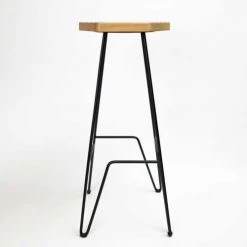 Woodstache Chaises Et Tabourets De Bar Tabouret Bar En Chêne Massif Gravure Wood H79 Cm -Bancs Soldes tabouret bar en chene massif gravure wood h79 cm 3