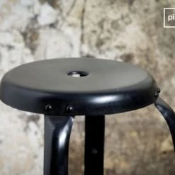 PIB Chaises Et Tabourets De Bar Tabouret De Bar à Rivets En Métal Noir -Bancs Soldes tabouret de bar a rivets en metal noir 2