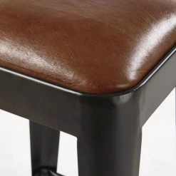 Maisons Du Monde Chaises Et Tabourets De Bar Tabouret De Bar En Cuir Marron Et Métal Noir -Bancs Soldes tabouret de bar en cuir marron et metal noir 1000 11 8 186025 3