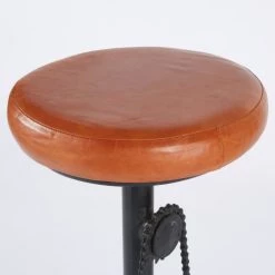 Maisons Du Monde Chaises Et Tabourets De Bar Tabouret De Bar Indus En Cuir Cognac Et Métal Noir H82 -Bancs Soldes tabouret de bar indus en cuir cognac et metal noir h82 1000 9 17 175415 3